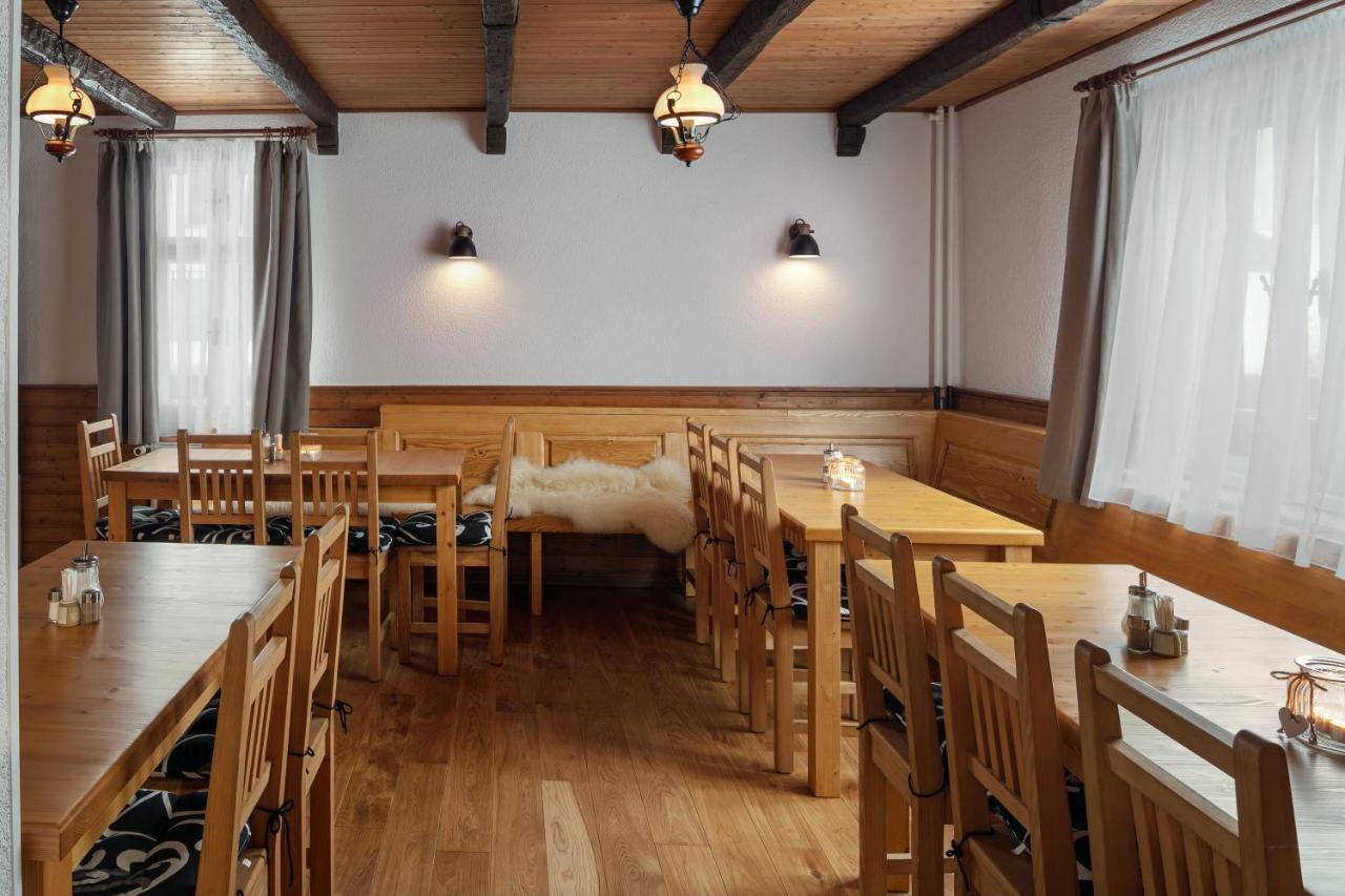 U Komarku Spindleruv Mlyn Exterior photo